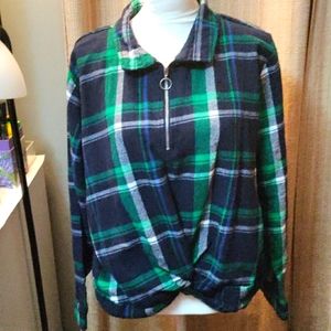 No Boundaries plaid half zip